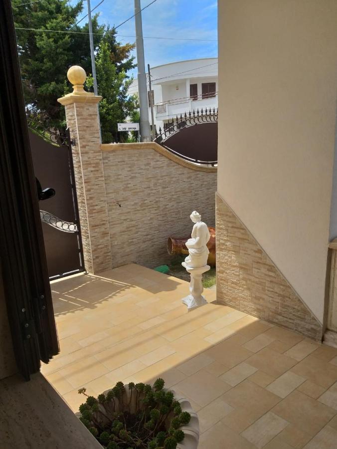 Malvarosa Apartments Porto Cesareo Eksteriør bilde